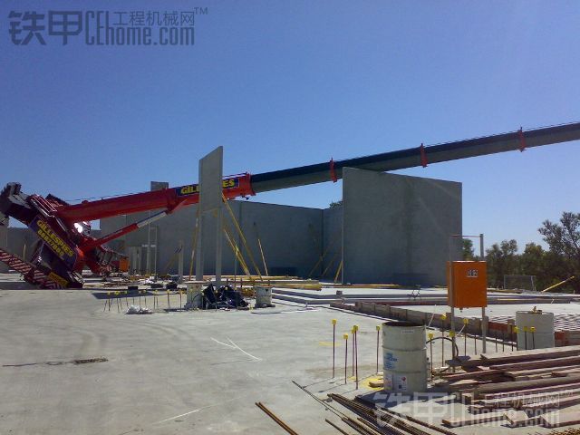 汽車起重機(jī)事故